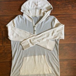 Nice! Thermal material light weight hoodie.